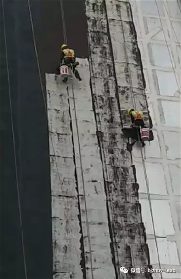 外墻LEAC防水超高層面涂，滾涂法