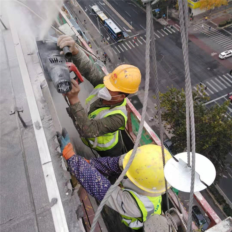 外墻空鼓瓷磚切割拆除2